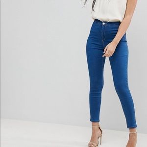 Missguided Highwaisted Jeans Size 0
